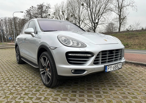 porsche pomorskie Porsche Cayenne cena 96958 przebieg: 241800, rok produkcji 2011 z Poznań